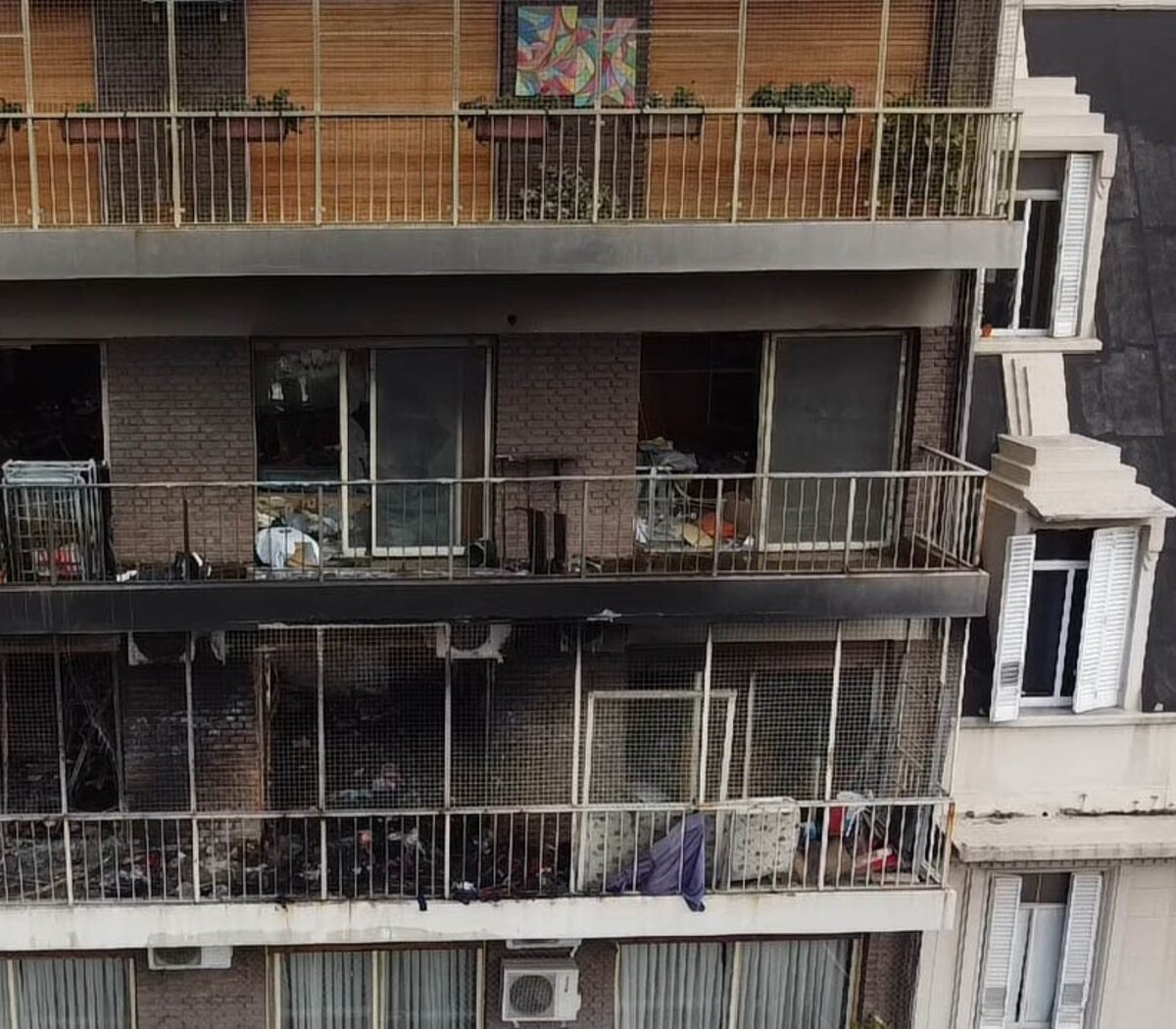 Incendio en Recoleta: Aún es un misterio por qué se calentaron las baterías del monopatín