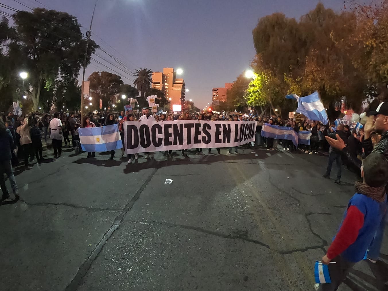 El Gobierno ya mandó a descontarle 6 dÃas a los docentes autoconvocados