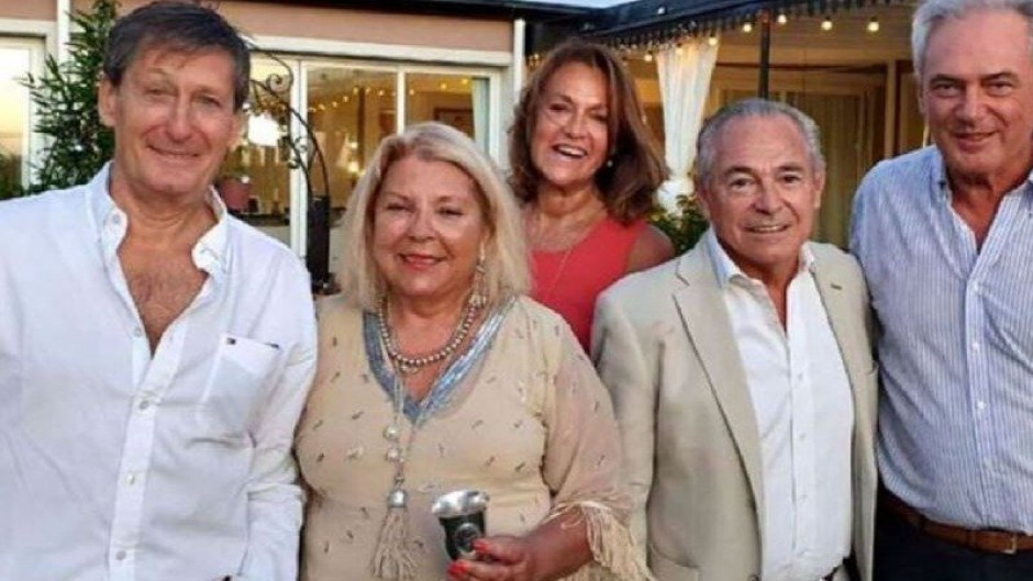Carrió fue acusada de violar la cuarentena en su fiesta de cumpleaños y dijo que se quiere ir del país