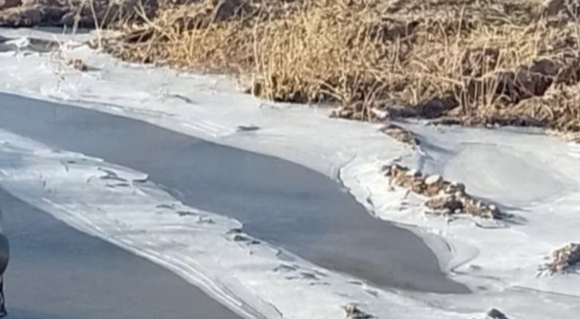 Por las bajas temperaturas se congeló un conocido río sanjuanino