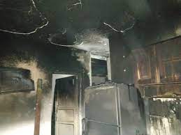 Se incendió su casa y culpa a su ex de haber provocado el incendio 