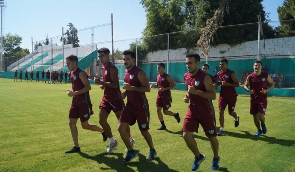 Suspendieron entrenamientos en Desamparados por casos de Covid-19