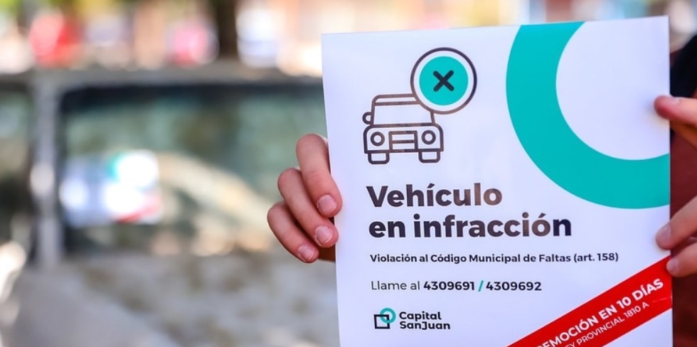 Capital comenzó a intimar autos denunciados como abandonados