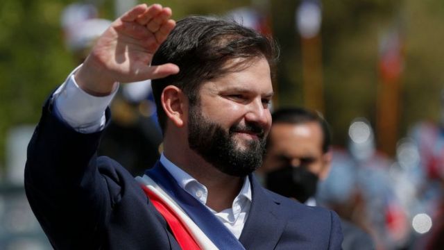 Gabriel Boric visita Argentina desde el domingo