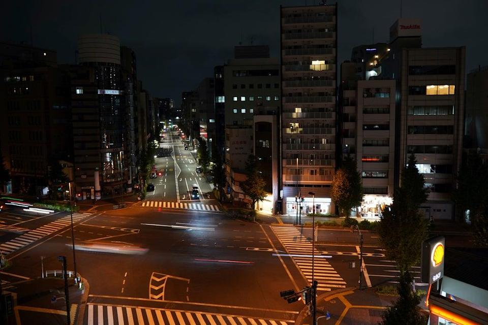 Un fuerte terremoto estremeció la región de Tokio