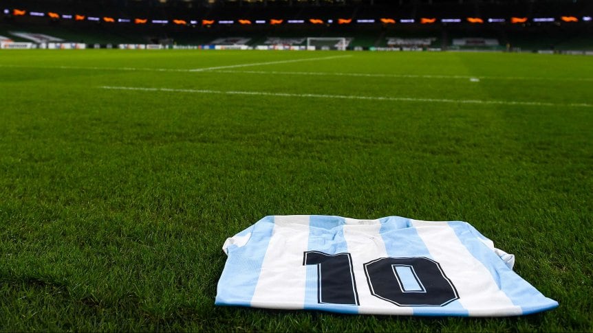 Maradona será homenajeado en todos los partidos del fin de semana