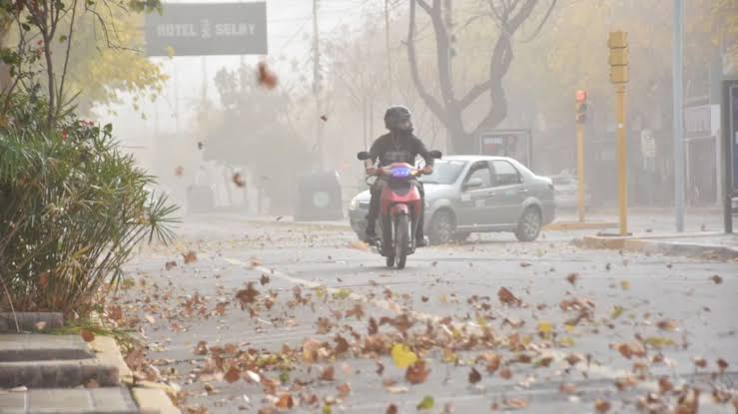 Viernes caluroso en San Juan: la máxima llegará a 33° y habrá fuertes ráfagas
