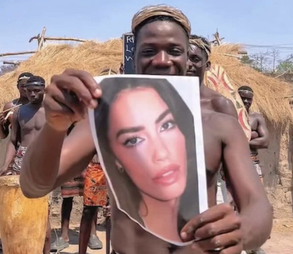 Un grupo de bailarines africanos le cantó el feliz cumpleaños a Lali Espósito y la cantante reaccionó en redes