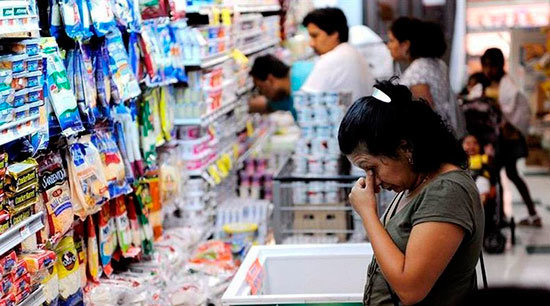 La inflación se disparó a 6,7% en marzo y acumuló en el primer trimestre 16%, máximo en tres décadas