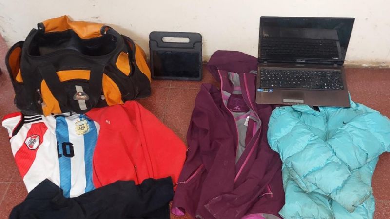 Delincuentes usaban de búnker un descampado para esconder el botín