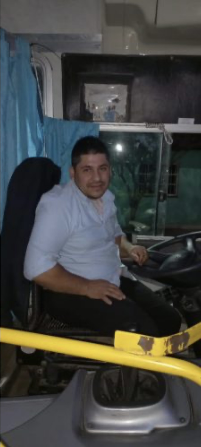 Una pasajera perdió su celular en un colectivo y el chofer se lo devolvió cuando terminó el recorrido 