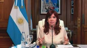 Cristina, a cargo de la Presidencia, arremetió contra la Corte Suprema