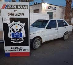 Recuperaron en Pocito un auto robado hace casi 10 años en Buenos Aires