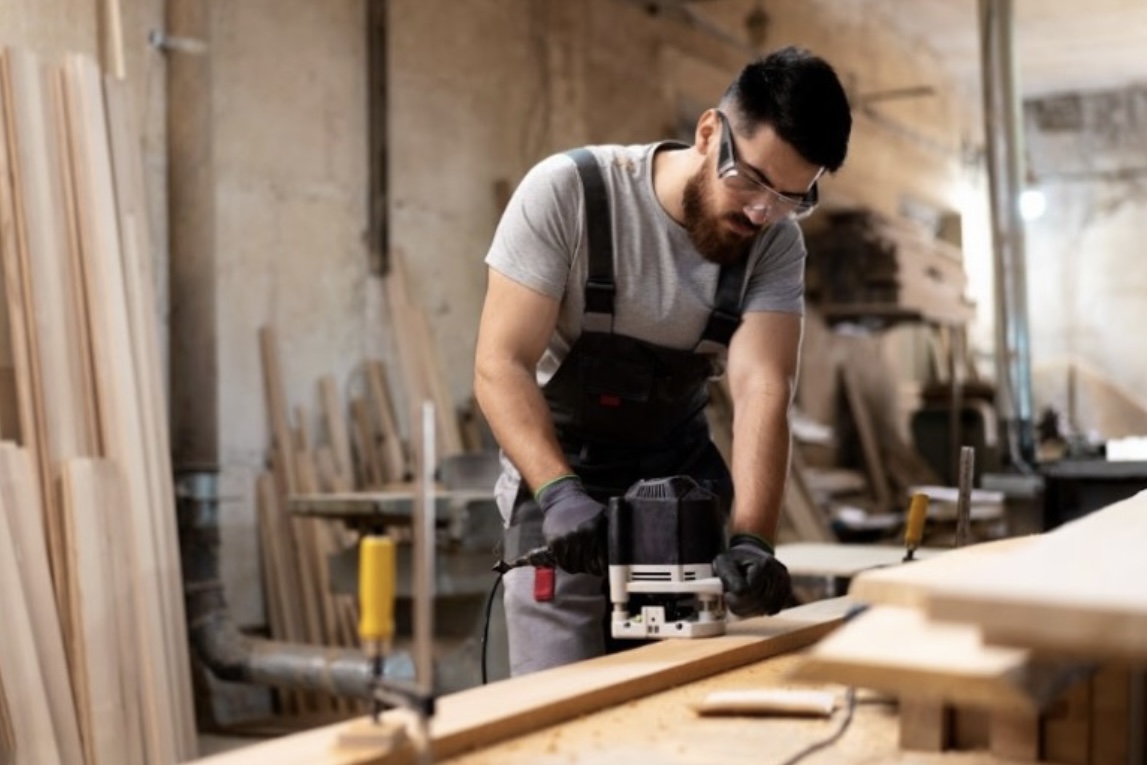 Brindarán formación profesional en carpintería de muebles