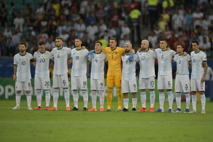 Argentina enfrenta a Colombia en un partido que promete ser bueno 