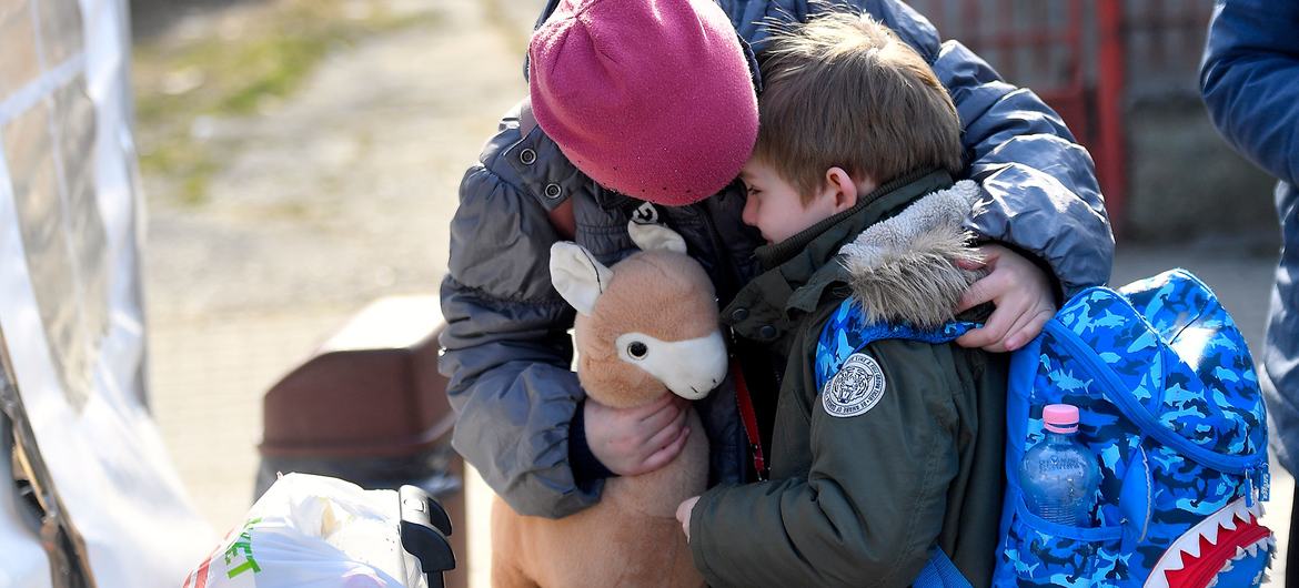 Zelenski aseguró que 485 niños murieron en Ucrania desde la invasión rusa
