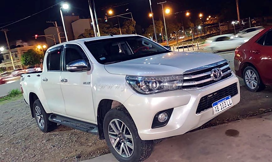 Le llevaron su camioneta Toyota por dejarla regulando en la calle