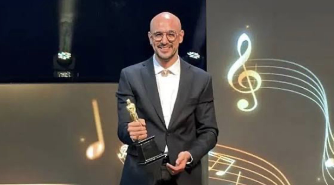 Abel Pintos ganó el Martín Fierro de Oro en la primera edición de los premios a la música