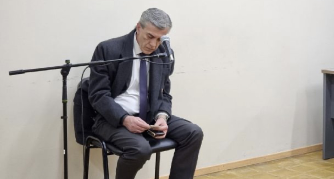 El ex titular de la Bancaria con prisión domiciliaria por violar una perimetral