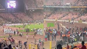 Nigeria se quedó afuera del mundial y sus hinchas quisieron matar a los jugadores