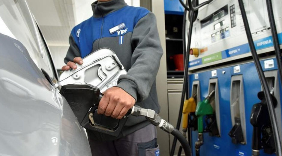 Marcha atrás: los estacioneros dijeron que sí se podrá seguir comprando con tarjeta de crédito