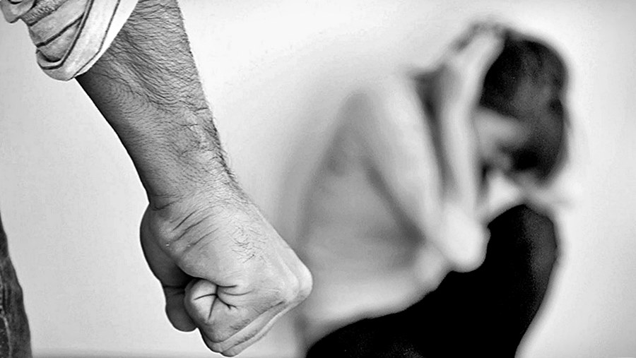 Va preso por golpear a su pareja y extorsionarla con imágenes Ãntimas