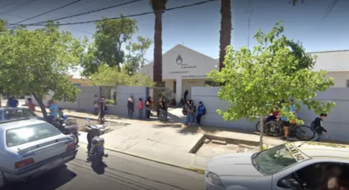 Un alumno de primaria tiró gas pimienta e intoxicó a sus compañeros 