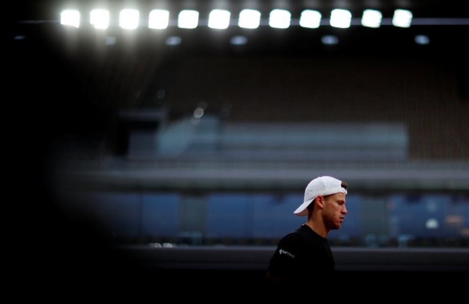 El costado más humilde de "Peque" Schwartzman