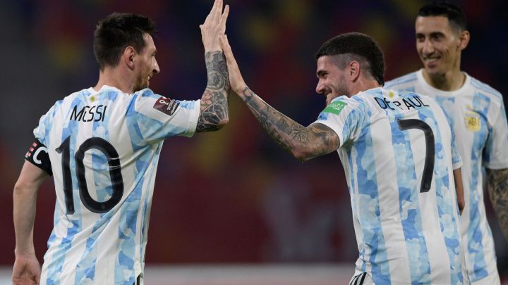Argentina saca ventaja y se impone ante Ecuador