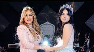 Karina, La Princesita: su hija viralizó una imagen para encontrarle pareja