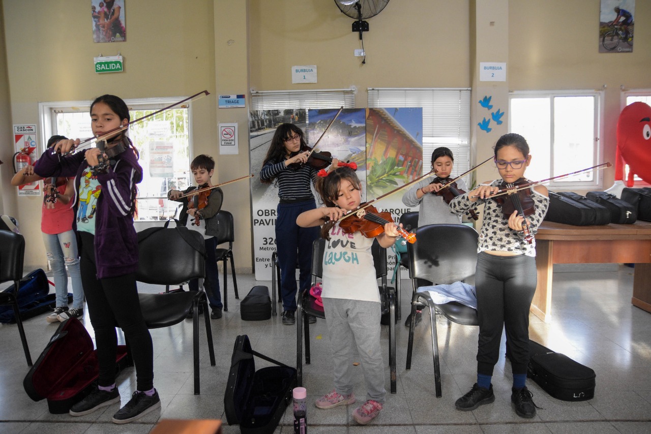 Chimbas concreta su primera orquesta infantil