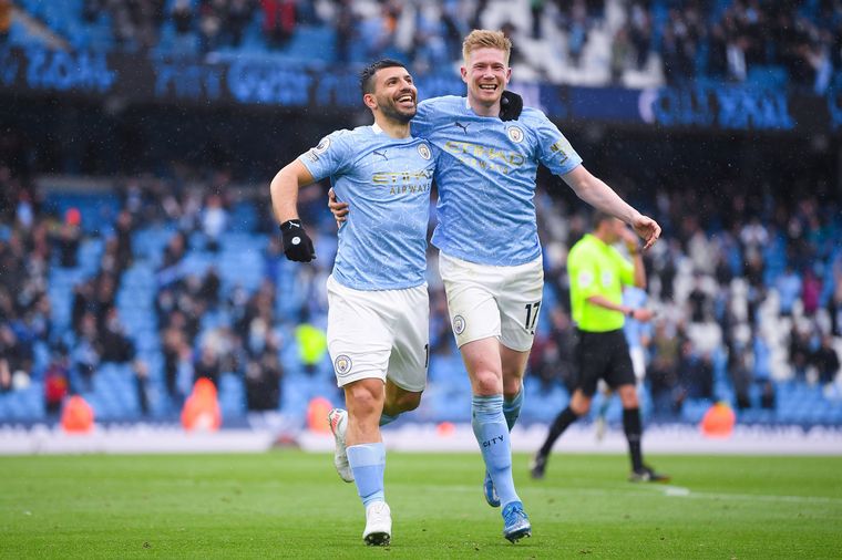 El Kun se despidió del City y ya firmó con el Barcelona