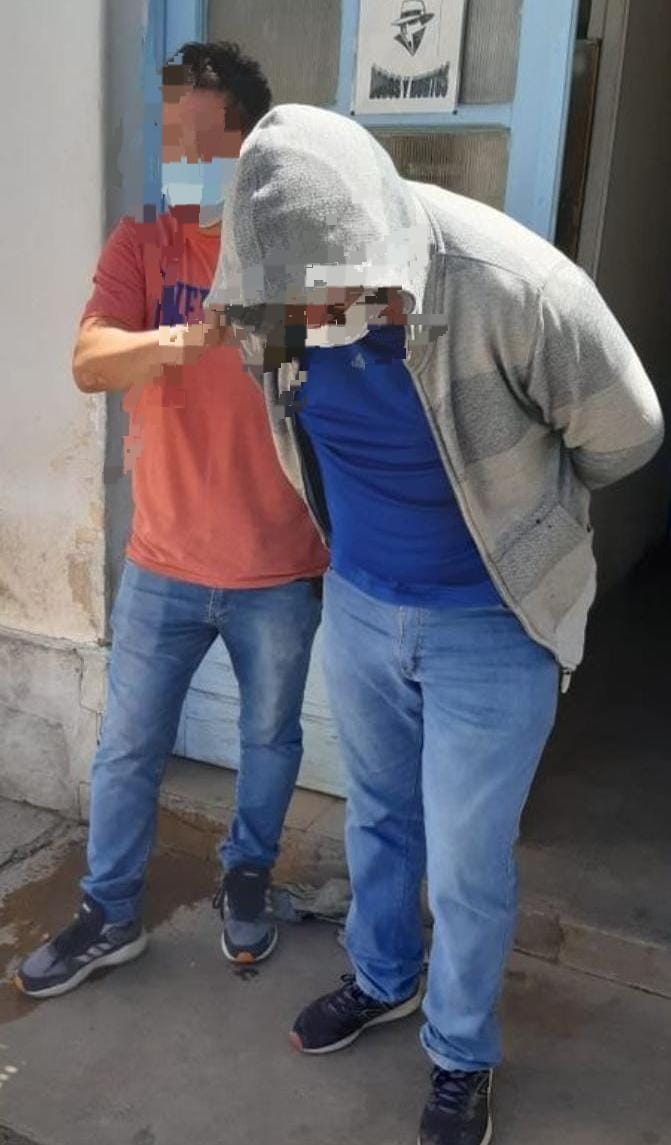Robaba autos con inhibidores de señal