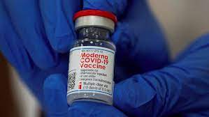 Moderna desarrolla una vacuna monodosis de refuerzo contra el COVID-19 y la gripe