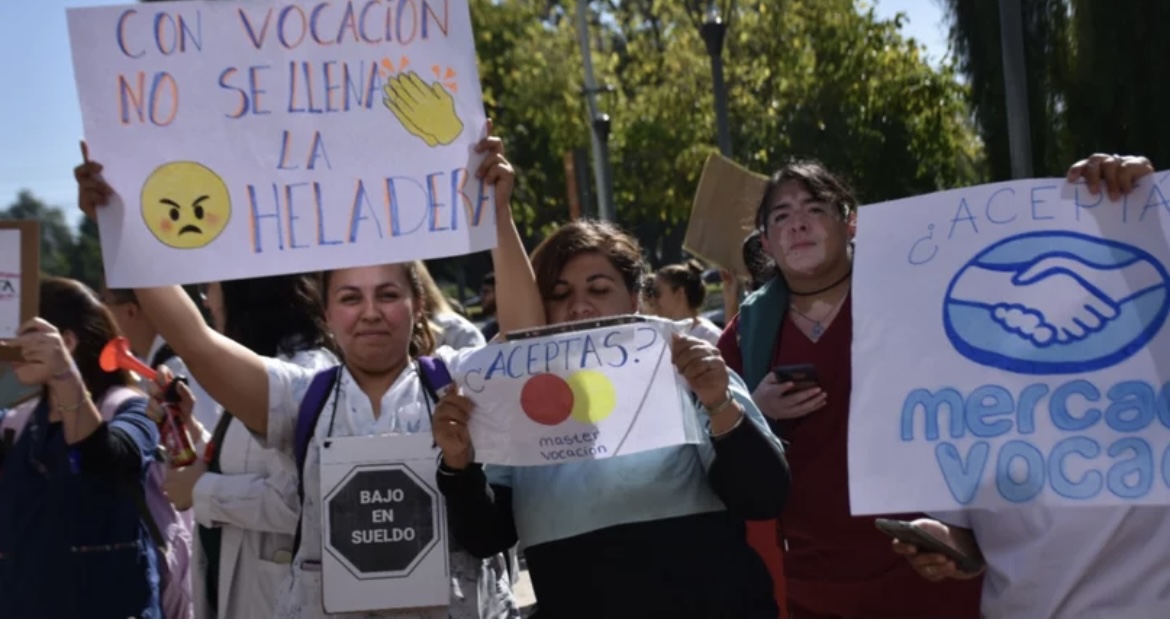 Nuevamente los Residentes pidieron por mejoras salariales 