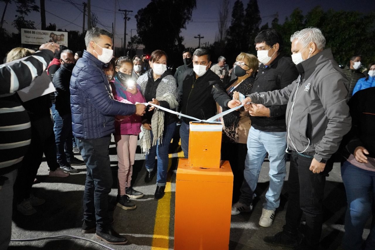 Quedó puesto en funcionamiento el nuevo sistema de iluminación en calle Rodríguez