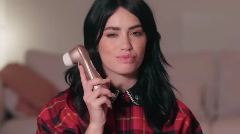 Sorpresa: Lali Esposito confesó que viaja a todos lados con un juguete sexual