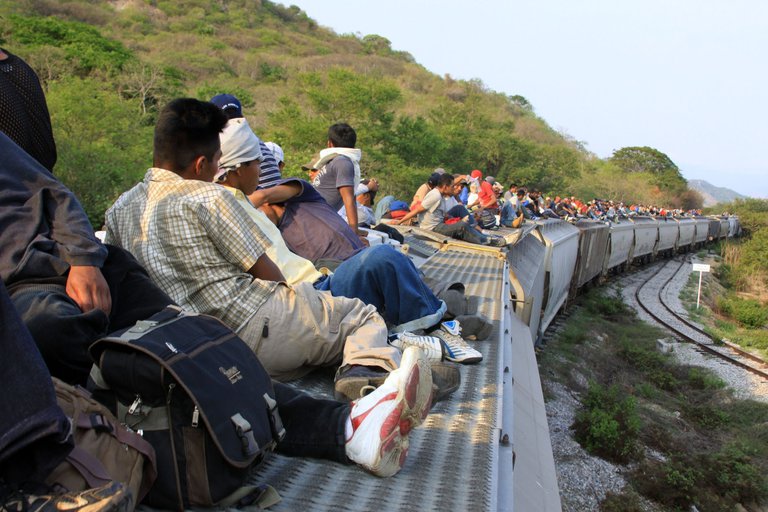 El éxodo masivo de nicaragüenses hacia Estados Unidos se dispara por la crisis política y económica