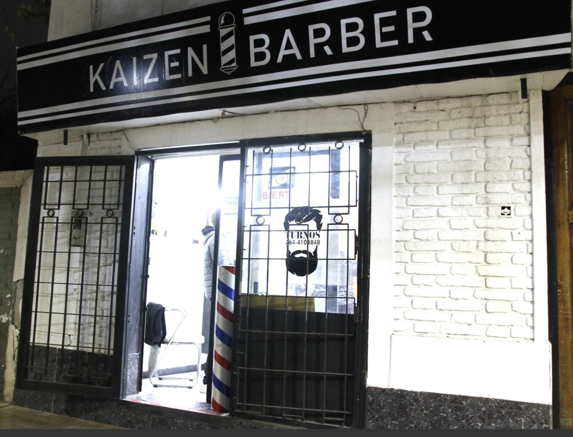 Desvalijaron una barberÃa a plena luz del dÃa y a unos metros de una comisarÃa